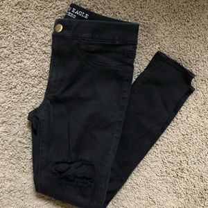 black distressed super stretch jegging